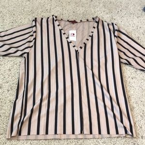 short sleeve striped top